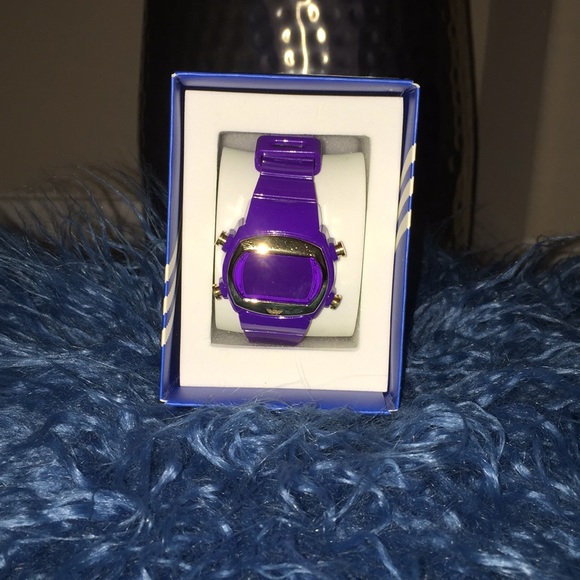 Adidas watch - Picture 2 of 2